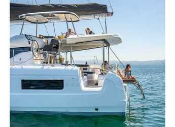 Rent a catamaran in Fort Burt Marina - Lagoon 43 (Owners Version)