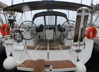 Noleggiare sailboat in Rhodes Marina - Sun Odyssey 519