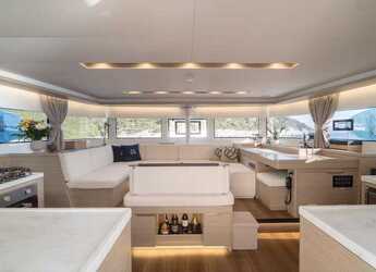 Alquilar catamarán en Puerto de Lefkas - Lagoon 51