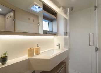 Alquilar catamarán en Puerto de Lefkas - Lagoon 51