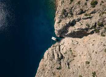 Alquilar catamarán en Puerto de Lefkas - Lagoon 51