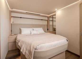 Alquilar catamarán en Alimos Marina - Fountaine Pajot Thira 80