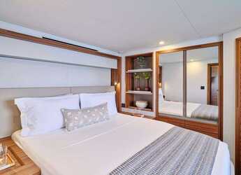 Alquilar catamarán en Alimos Marina - Fountaine Pajot Thira 80