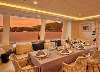 Alquilar catamarán en Alimos Marina - Sunreef 80