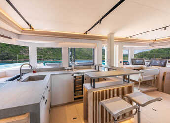 Alquilar catamarán en Nea Peramos - Lagoon Eighty2