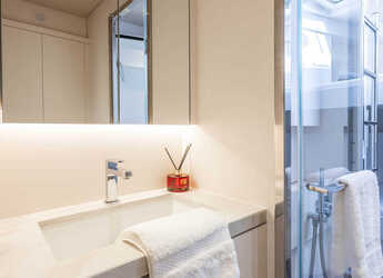 Alquilar catamarán en Nea Peramos - Lagoon Eighty2