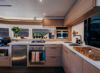 Alquilar catamarán en Alimos Marina - Lagoon 55