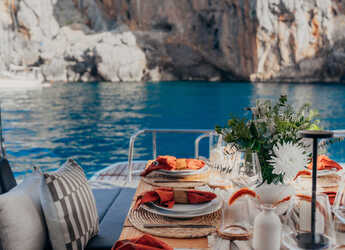 Alquilar catamarán en Alimos Marina - Lagoon 55