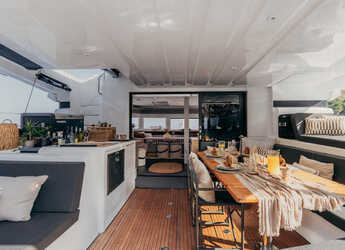 Alquilar catamarán en Alimos Marina - Lagoon 55