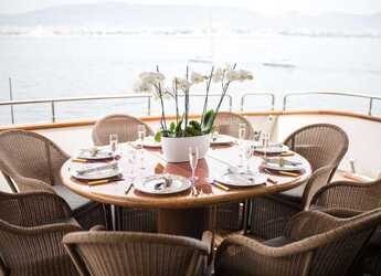 Louer yacht à Alimos Marina - Falcon 90