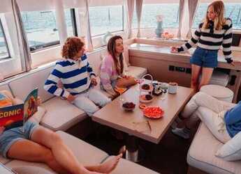 Alquilar catamarán en Marina Kastela - Lagoon 51 Iconic 