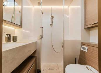 Alquilar catamarán en Marina Kastela - Lagoon 55