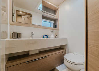 Alquilar catamarán en Marina Kastela - Lagoon 55