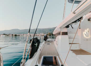 Alquilar catamarán en Marina Kastela - Lagoon 55