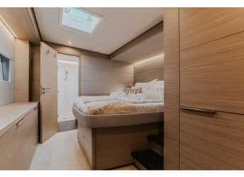 Alquilar catamarán en Marina Kastela - Lagoon 55