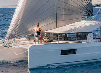 Alquilar catamarán en Marina Kastela - Lagoon 40