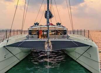 Alquilar catamarán en Cala dei Sardi - McConaghy Boats