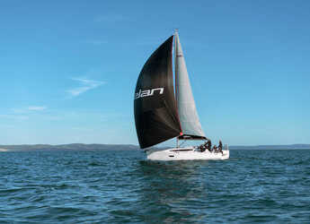 Noleggiare sailboat in Marina Polesana - Elan E4