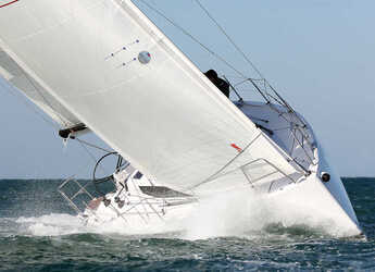 Noleggiare sailboat in Marina Polesana - Elan E4