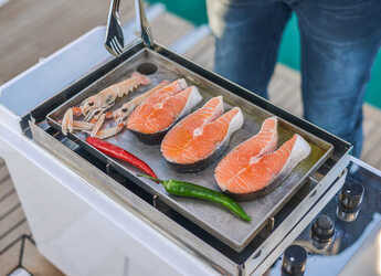 Noleggiare sailboat in Marina Polesana - Elan E4