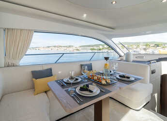 Alquilar lancha en Marina Mandalina - Azimut 53 Fly