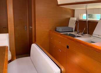 Chartern Sie segelboot in Perigiali Quay - Sun Odyssey 519