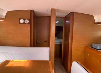 Chartern Sie segelboot in Perigiali Quay - Sun Odyssey 519