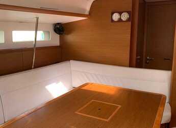 Chartern Sie segelboot in Perigiali Quay - Sun Odyssey 519