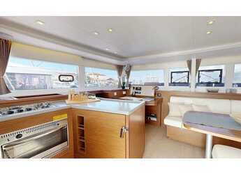 Chartern Sie katamaran in Perigiali Quay - Lagoon 450 Fly