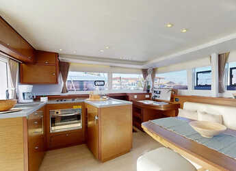 Chartern Sie katamaran in Perigiali Quay - Lagoon 450 Fly