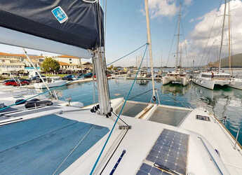 Chartern Sie katamaran in Perigiali Quay - Lagoon 450 Fly