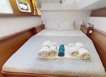 Chartern Sie katamaran in Perigiali Quay - Lagoon 450 Fly