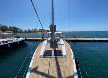 Chartern Sie segelboot in Perigiali Quay - Hanse 458