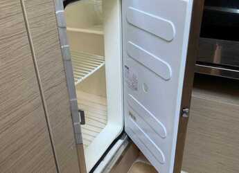 Chartern Sie segelboot in Perigiali Quay - Hanse 458