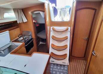Chartern Sie segelboot in Finikas - Sun Odyssey 42 i