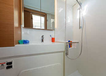 Chartern Sie katamaran in Paros Marina - Excess 11