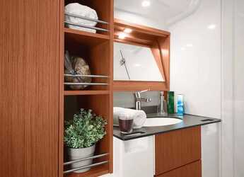 Alquilar velero en Marina Skiathos  - Bavaria Cruiser 51