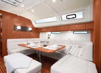 Alquilar velero en Marina Skiathos  - Bavaria Cruiser 51