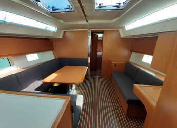 Rent a sailboat in Punta Ala - Bavaria C45