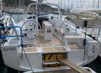Rent a sailboat in Punta Ala - Oceanis 38.1