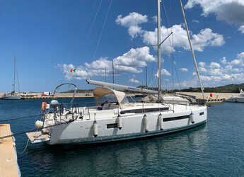 Alquilar velero en Marina di Portisco - Sun Odyssey 490