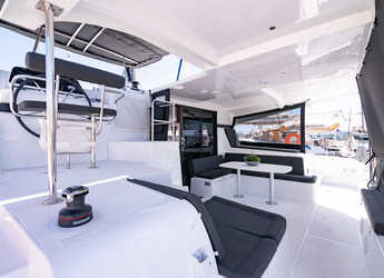 Chartern Sie katamaran in Marina Tourlos - Lagoon 42 
