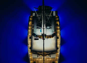 Alquilar catamarán en Lavrion Marina - Moon Yacht 65