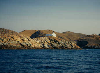 Alquilar catamarán en Lavrion Marina - Moon Yacht 65