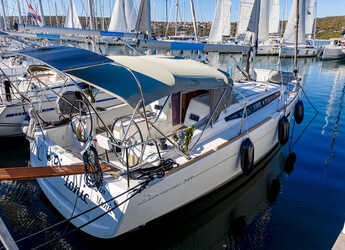 Chartern Sie segelboot in Punat - Sun Odyssey 349 - 3 cab.