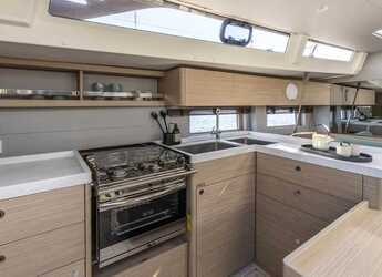 Alquilar velero en Cala dei Sardi - Oceanis 52