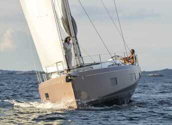 Alquilar velero en Cala dei Sardi - Oceanis 52