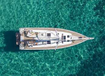 Alquilar velero en Cala dei Sardi - Oceanis 52