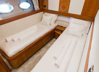 Alquilar yate en Marina Lav - Aicon 56