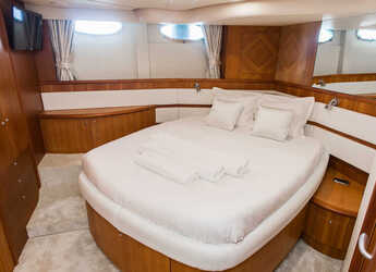 Alquilar yate en Marina Lav - Aicon 56